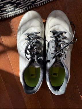 Nike White and Black Leather premier soccer cleats with Lime Insoles
